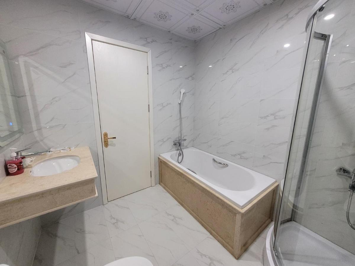 Khách sạn Hoa Đông Phu Ly Extérieur photo